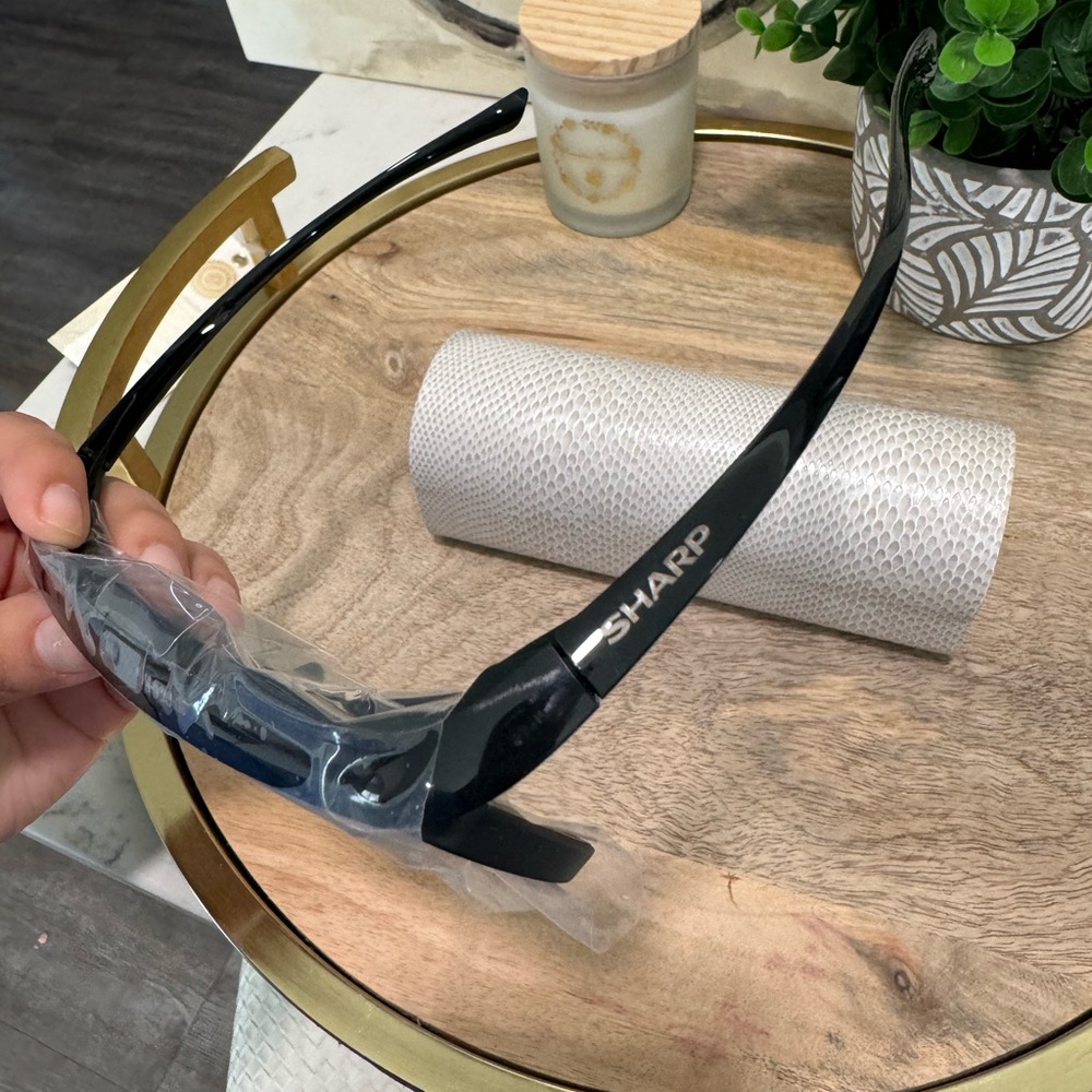 Sharp 3d Glasses - image 5